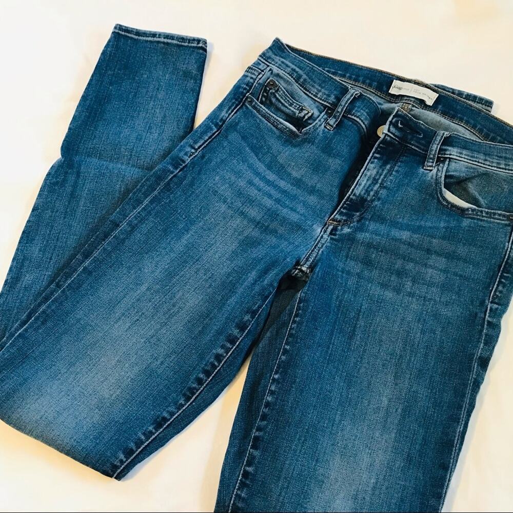 GAP True Skinny Jeans